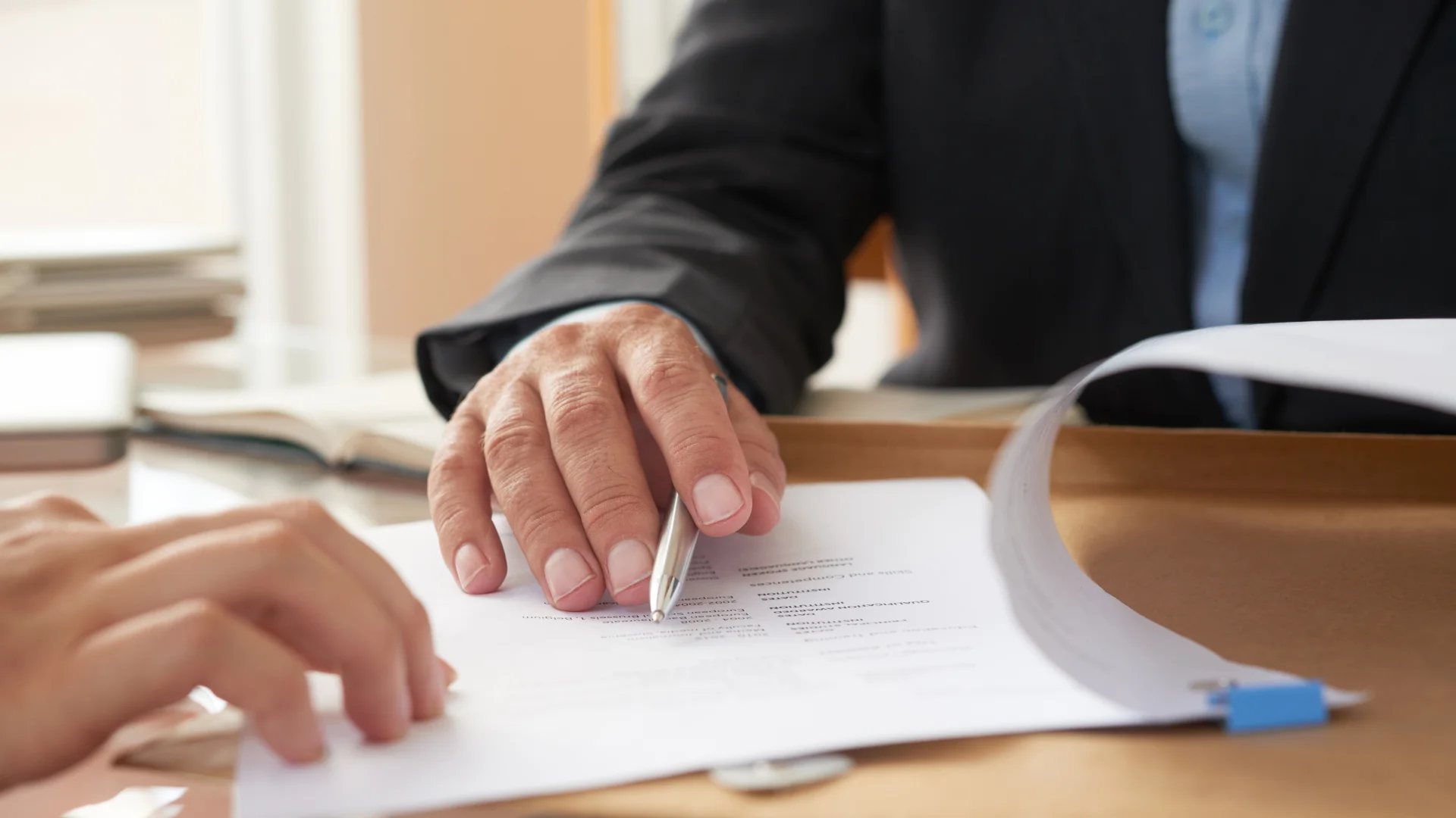 Ce contrat est un contrat d'intérim d'insertion qui ne comporte pas de délai de carence